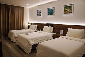 Embledon Hotel