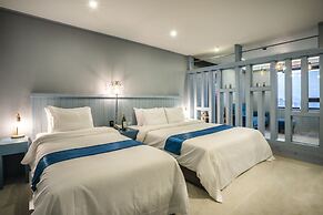 Embledon Hotel