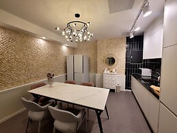Embledon Hotel