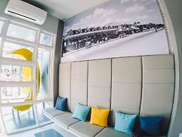 The Moon Hostel Hua Hin
