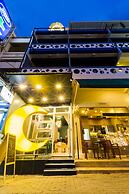 The Moon Hostel Hua Hin