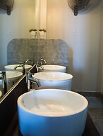 The Moon Hostel Hua Hin