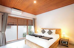 Sari Bamboo Villas