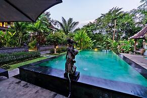 Sari Bamboo Villas