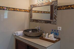 Sari Bamboo Villas