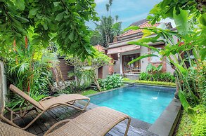 Sari Bamboo Villas