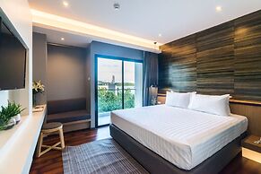 Sea Me Spring Tree Hotel - Adults only