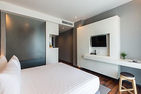 Sea Me Spring Tree Hotel - Adults only