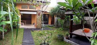 Batuan Villa