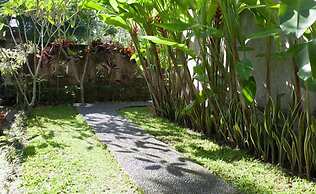 Batuan Villa