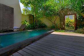 Villa Savvoya Seminyak Bali