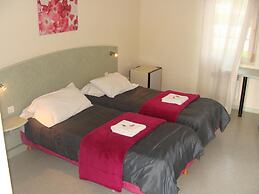 Abel Hotel