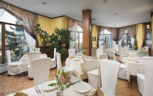 SPA Club Bor Hotel & Wellness