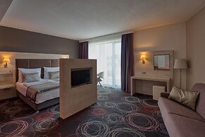 Aura Hotel - Adults Only
