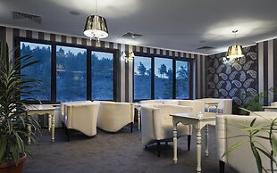 St. Spas Hotel & Balneo Complex