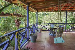 Mosana reef garden B&B