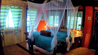 Mosana reef garden B&B