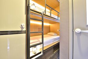 WITH U Hotel & Guesthouse