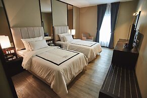 Corsica Hotel