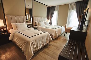 Corsica Hotel