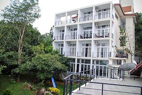 The Kandyan Villa