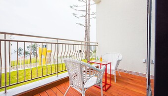 Sea & Pine Pension