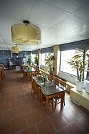 New Lotus Hotel