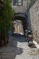 Stavros Pension