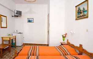 Stavros Pension