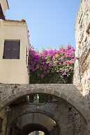 Stavros Pension