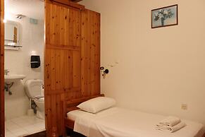 Stavros Pension