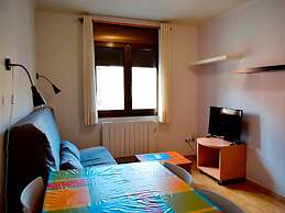 Apartamentos Pantebre 3000