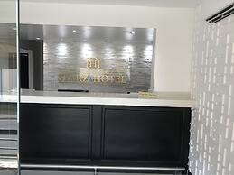 Starz Hotel