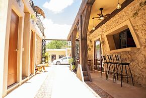 Hotel Tunich Naj & Hostal