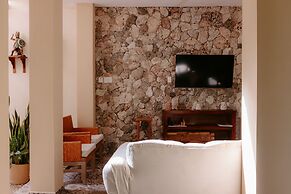 Hotel Tunich Naj & Hostal