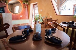 Hotel Tunich Naj & Hostal