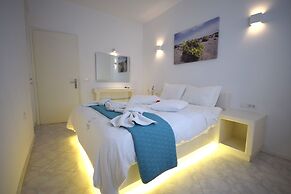 Acrothea Suites & Villas