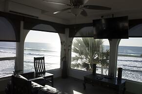 Casa Playa Baja