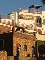 Casa Playa Baja