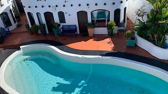 Casa Playa Baja