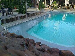 Red Palm Village
