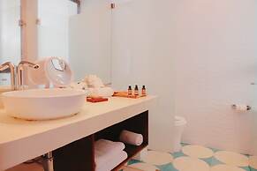 O Tulum Riviera Maya Condo Hotel