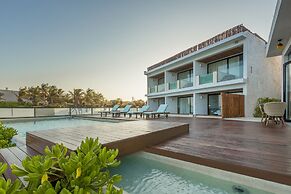O Tulum Riviera Maya Condo Hotel