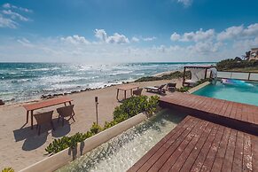 O Tulum Riviera Maya Condo Hotel