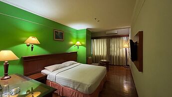 Hotel Mega Cikini