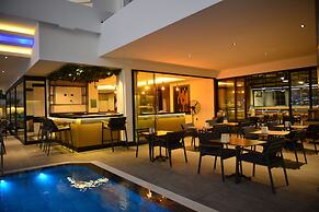 Oasis Otel
