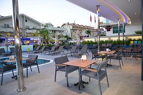 Oasis Otel