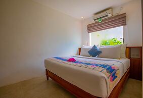 Gili Sands Hotel & Bar