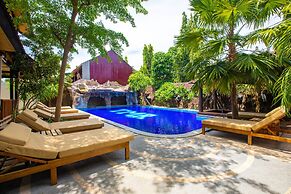 Gili Sands Hotel & Bar