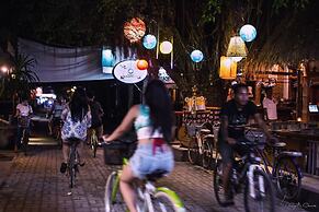 Gili Sands Hotel & Bar